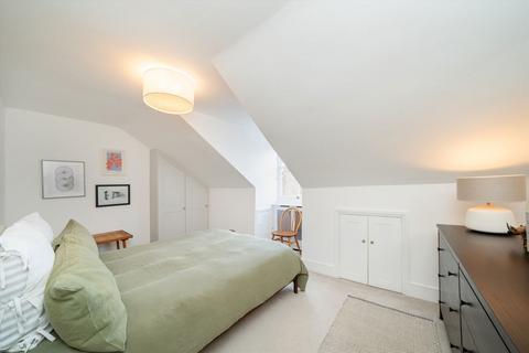 3 bedroom flat for sale, Hatchard Road, London N19