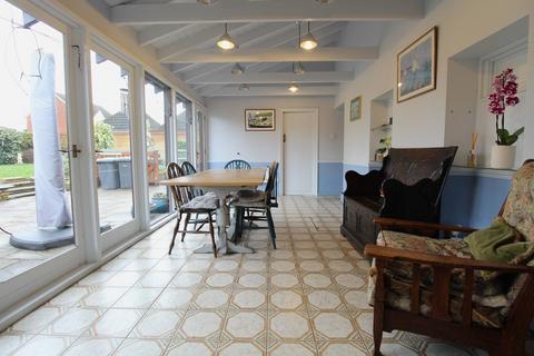 4 bedroom detached house for sale, West Farm House, London Road, Sandy