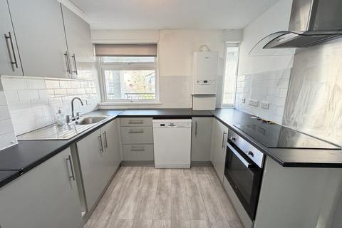 2 bedroom apartment to rent, 34 Vauxhall Street