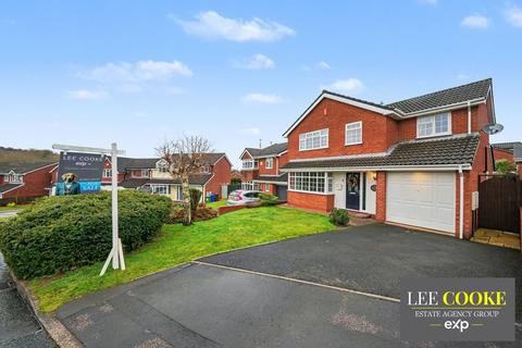 undefined, Cuckoo Close, Cannock WS11