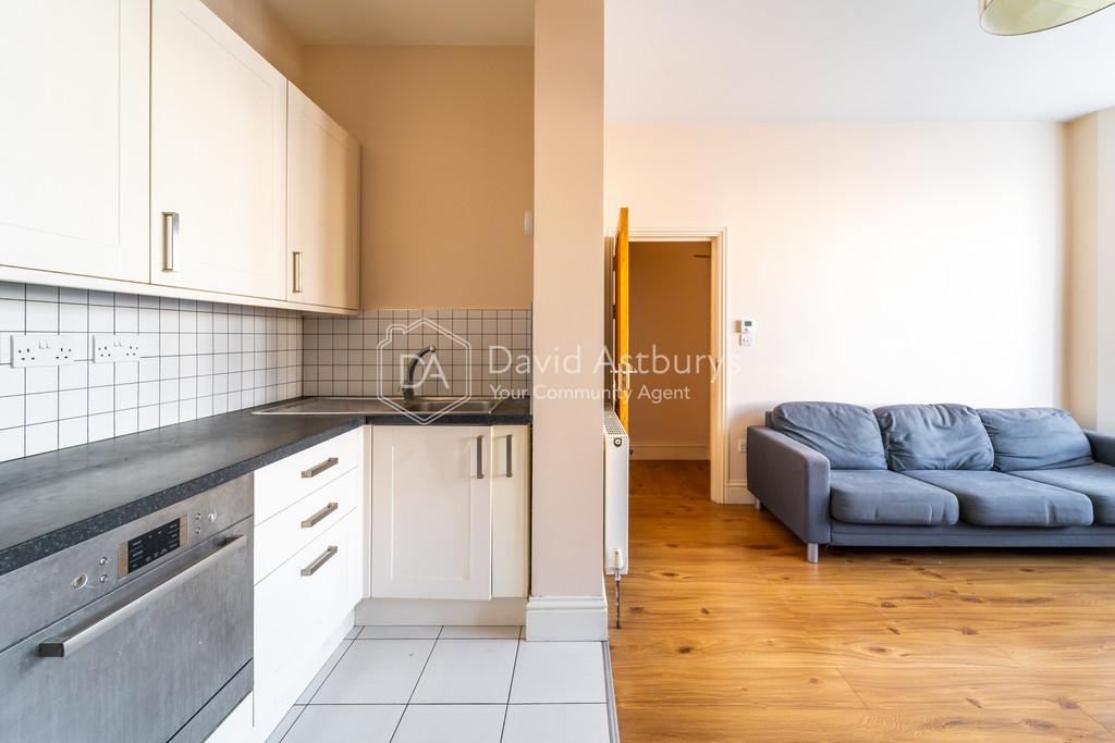 Ndb04636