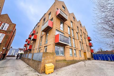 1 bedroom flat for sale, Schoolhouse Yard, Bloomfield Road, Woolwich, London, SE18 7JD