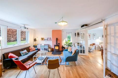 undefined, 22 Drummond Place, Gargunnock, FK8