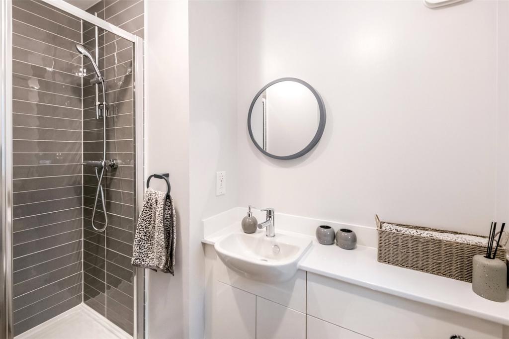 Ensuite