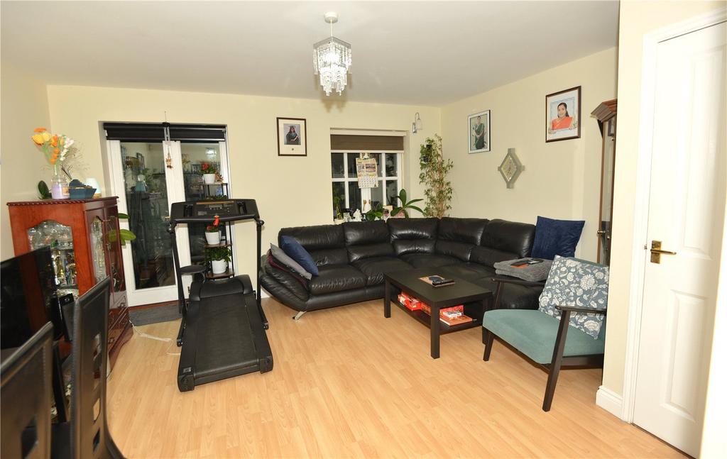 Sitting/Dining Room
