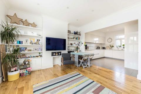 undefined, Melbourne Grove, London SE22
