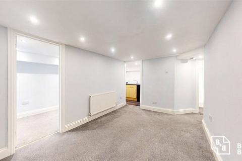 undefined, St Augustines Avenue, London, South Croydon, CR2