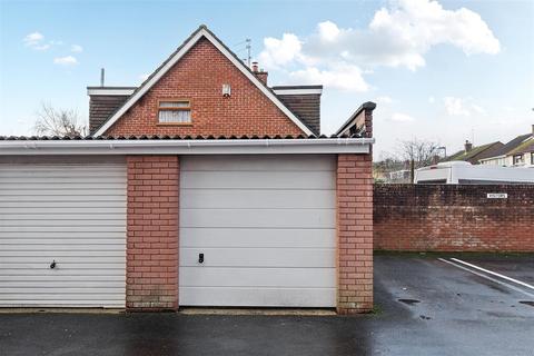 undefined, Bath Road, Longwell Green, Bristol