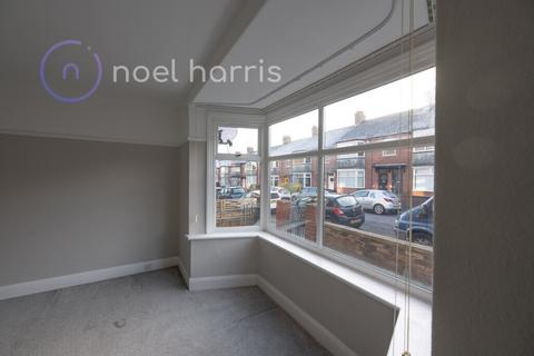 2 bedroom flat for sale, Rokeby Terrace, Heaton, NE6