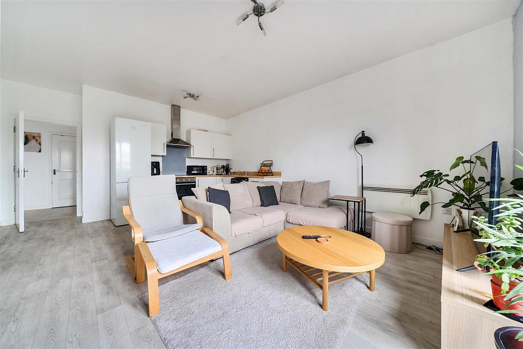 Lounge/Diner/Kitchen