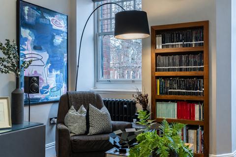 undefined, Lower Sloane Street, London, SW1W
