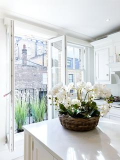 3 bedroom mews for sale, Queens Gate Place Mews, South Kensington, London, SW7