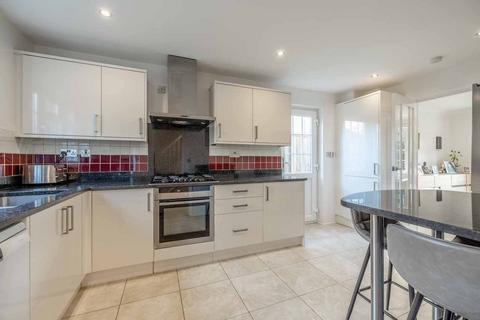 undefined, Ruscombe Gardens, Datchet SL3