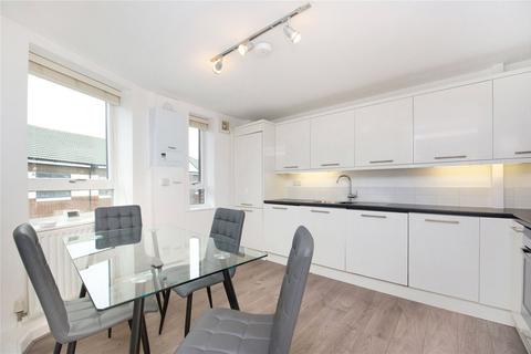 2 bedroom flat to rent, Kew Bridge Court, London