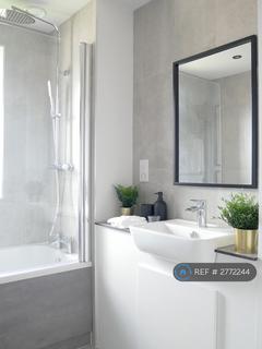 2 bedroom flat to rent, Wharf Lodge, Leeds, LS11