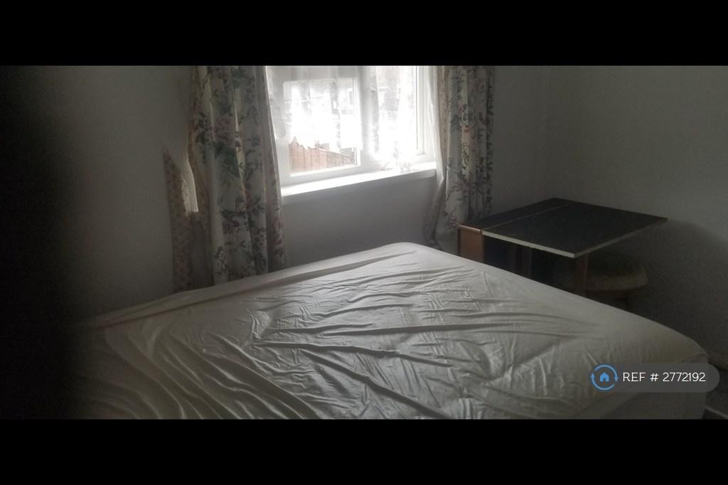 Bedroom2