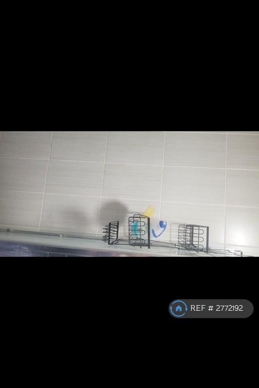 1st Floor Bathroom