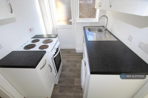 1 bedroom flat to rent, Ranelagh Road, Sheerness, ME12