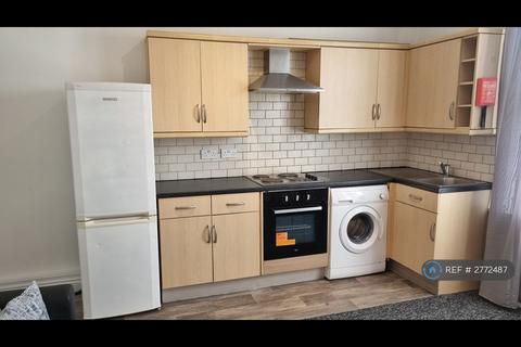1 bedroom flat to rent, Tong Road, Leeds, LS12