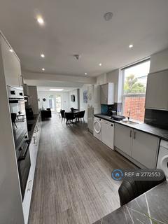 undefined, Portsmouth, Portsmouth, PO2