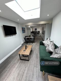 undefined, Portsmouth, Portsmouth, PO2