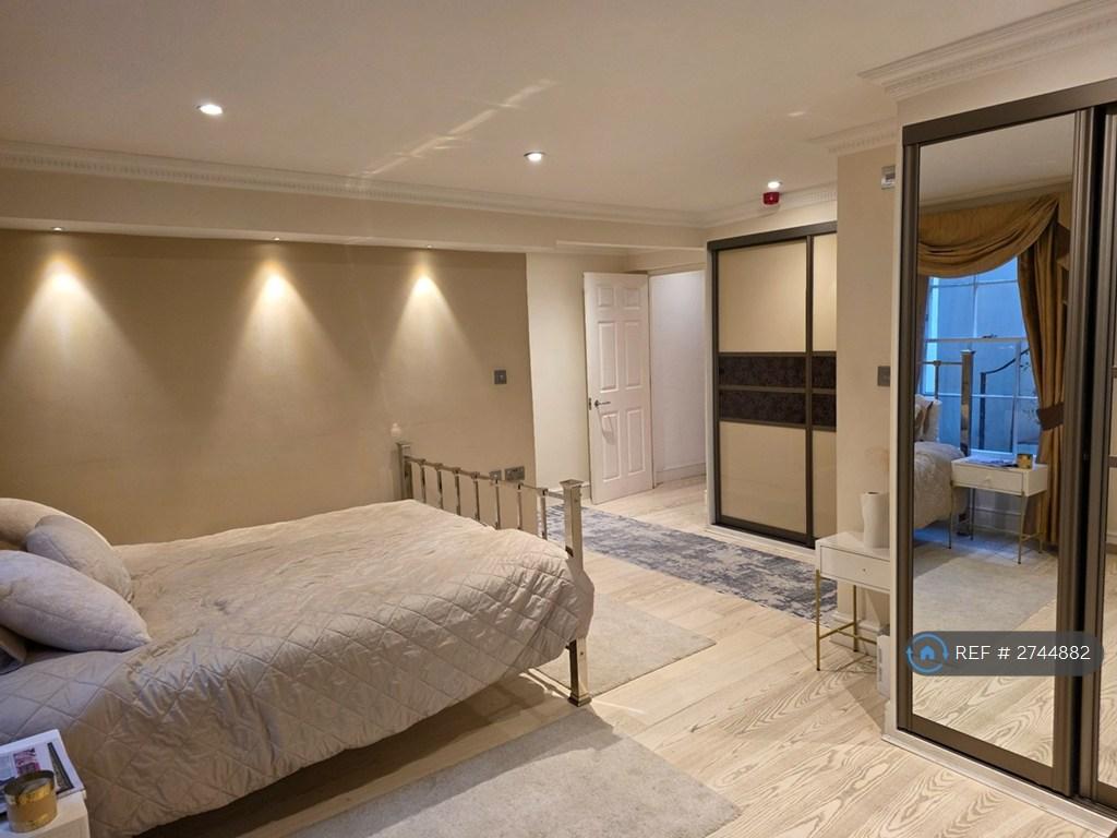 Master Bedroom Wardrobes