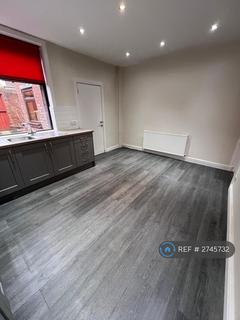2 bedroom terraced house to rent, Buckley Lane, Bolton, BL4