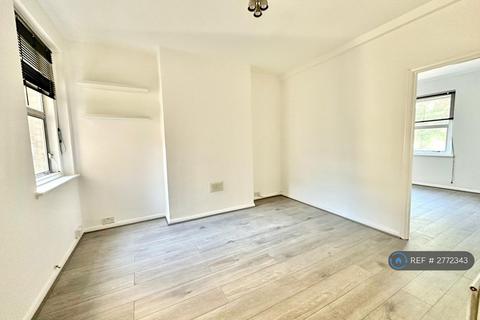 undefined, Greenwich Court, London, E1