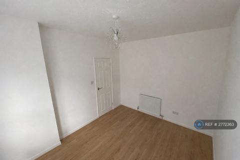 2 bedroom terraced house to rent, Berridge Road, Sheerness, ME12