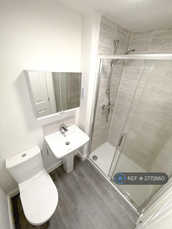 First Floor Bathroom