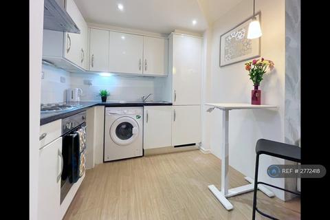 2 bedroom flat to rent, Docklands Excel, London, E16