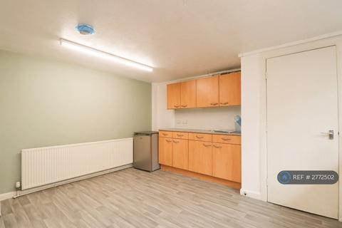 undefined, Arthington View, Leeds, LS10