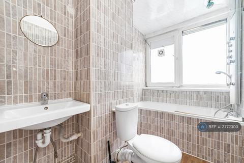 undefined, Dowdeswell Close, London, SW15
