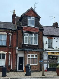 2 bedroom flat to rent, High Street South, Dunstable, LU6