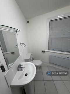 2 bedroom flat to rent, High Street South, Dunstable, LU6