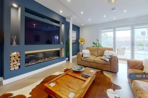 undefined, Kingsgate Avenue, Broadstairs, CT10