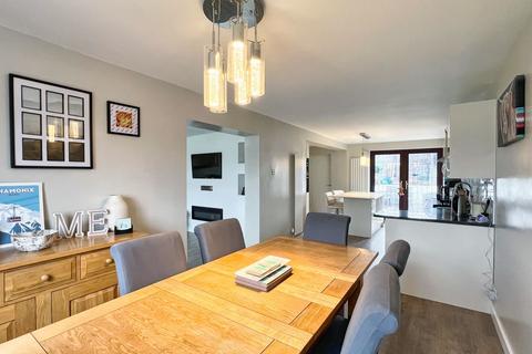 3 bedroom detached bungalow for sale, 27 Ystad Celyn, Maesteg, CF34 9LT