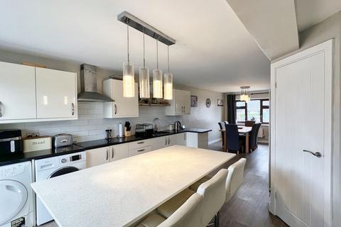 3 bedroom detached bungalow for sale, 27 Ystad Celyn, Maesteg, CF34 9LT
