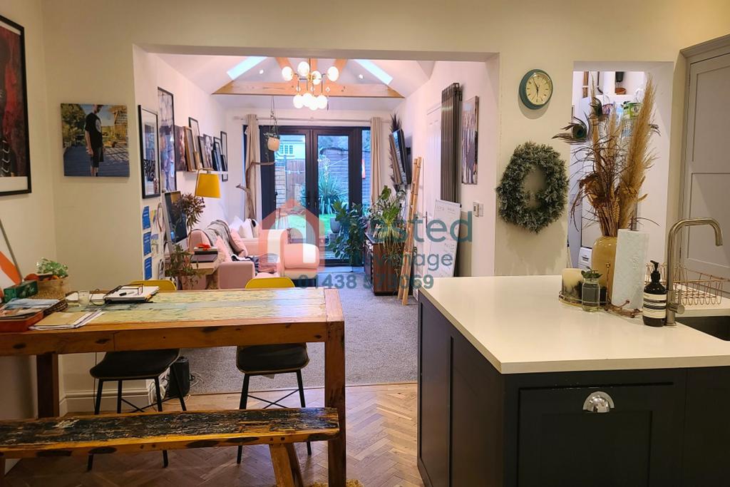 Kitchen / Diner