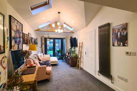 3 bedroom terraced house for sale, High Street, Hitchin SG5
