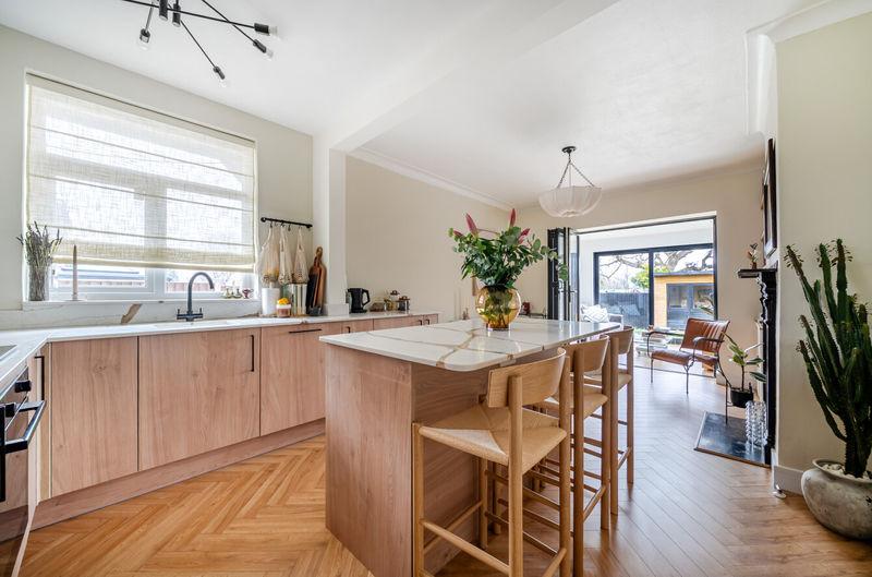 Kitchen and lounge