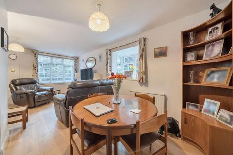 3 bedroom end of terrace house for sale, Hillview Close, Purley