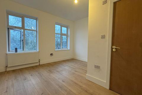 undefined, The Broadway, Greenford, UB6