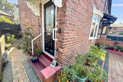 2 bedroom end of terrace house for sale, Cornwallis Square, South Shields, Tyne and Wear, NE33 1SD