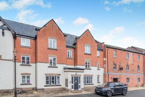 undefined, 2 Bedroom Ground Floor Apartment. Tattenhall. Chester
