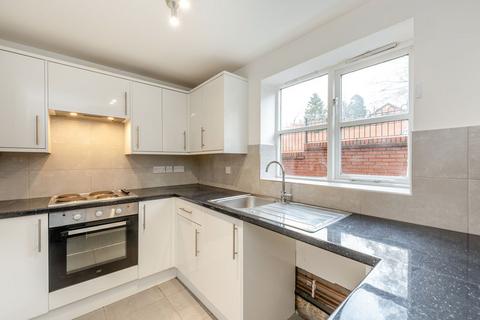 undefined, 2 Bedroom Ground Floor Apartment. Tattenhall. Chester