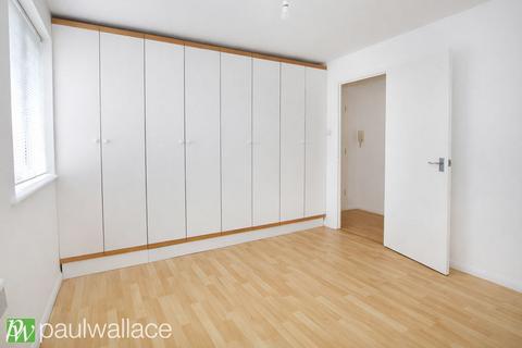 undefined, Howard Close, Waltham Abbey