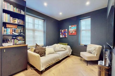 4 bedroom semi-detached house for sale, Northway, Hampstead Garden Suburb, NW11