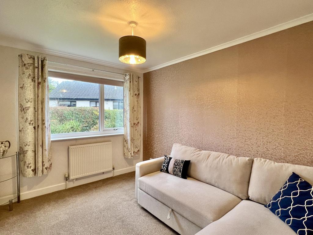 13 Broomlands Avenue, Dalbeattie - Williamson and