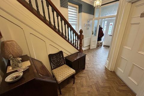 undefined, Mostyn Avenue, Craig Y Don